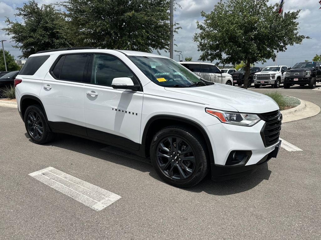 Summit White 2021 Chevrolet Traverse RS FWD SUV / Crossover Front-Wheel Drive 9-Speed Automatic