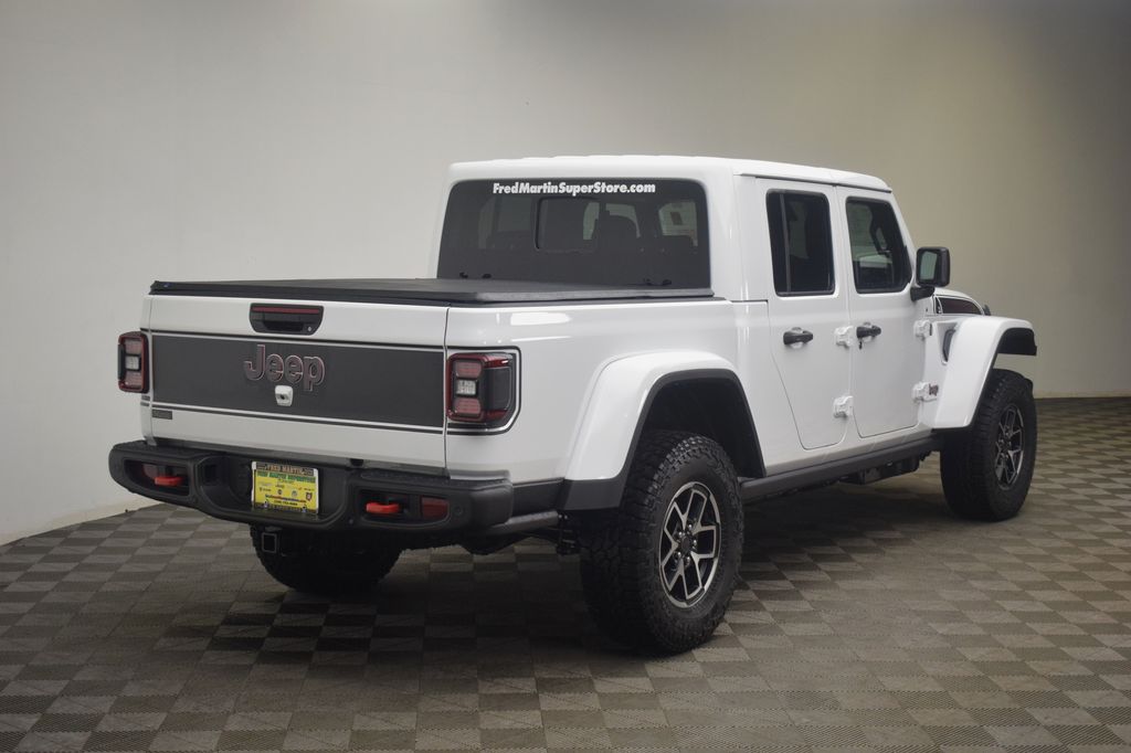 new 2026 Jeep Gladiator car, priced at $59,025