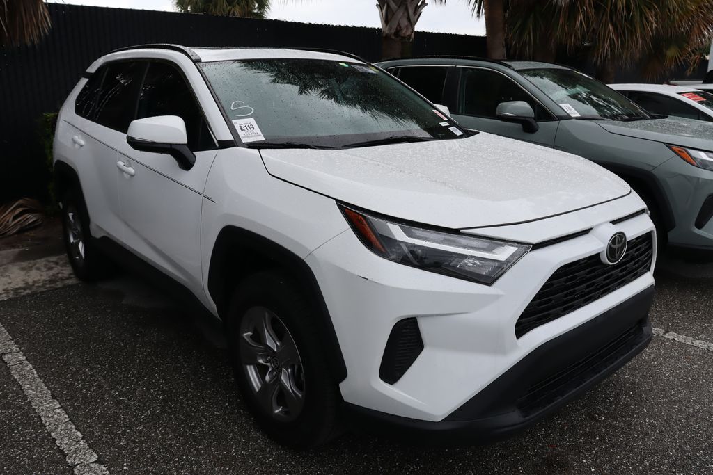 Thumbnail: 2023 Toyota RAV4 - 6
