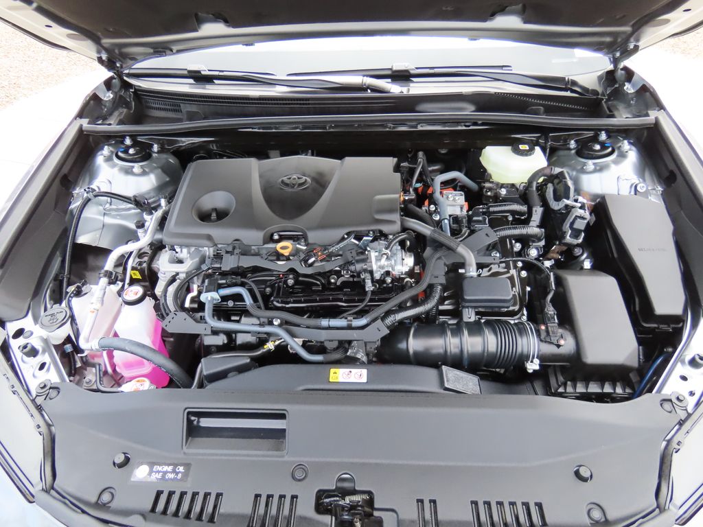 2025 Toyota Camry XSE 27