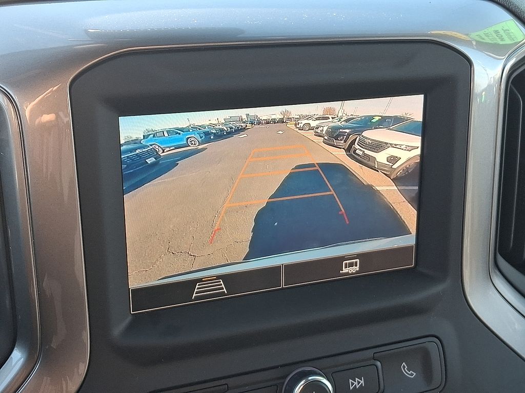 Thumbnail: 2025 Chevrolet Silverado 1500 - 18