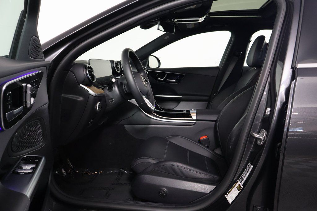 Thumbnail: 2024 Mercedes-Benz C-Class - 10