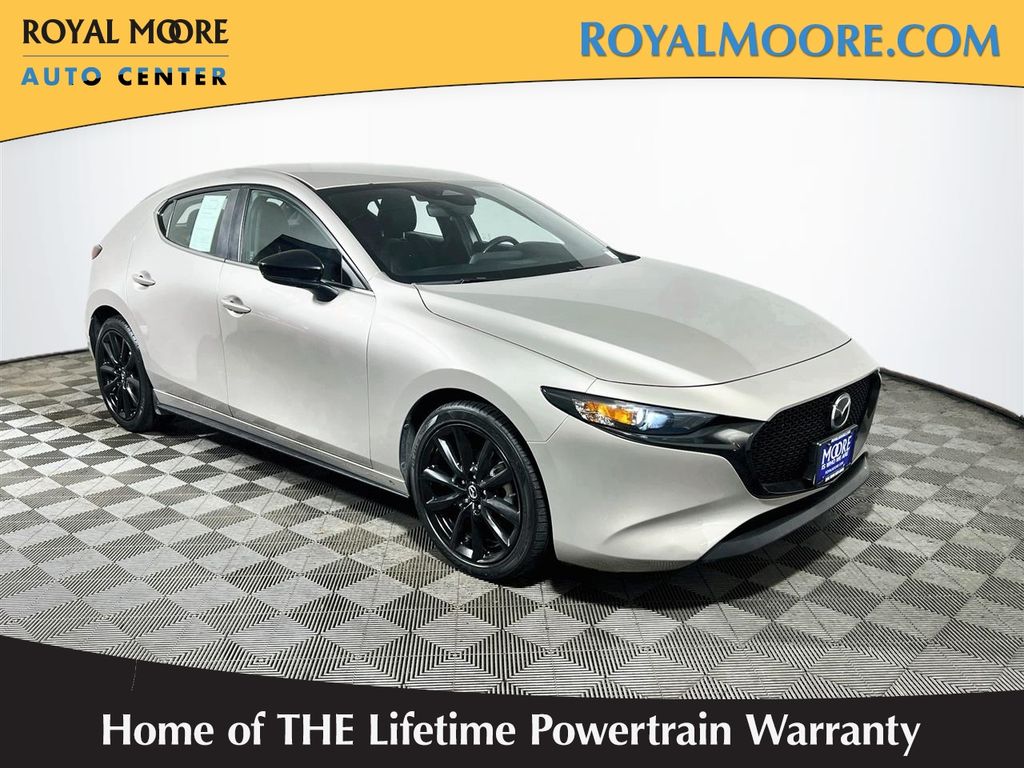 Gray (Platinum Quartz Metallic) 2024 Mazda MAZDA3 Hatchback Front-Wheel Drive 6-Speed Automatic