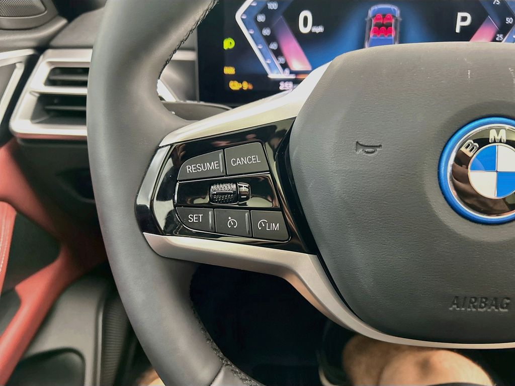 Thumbnail: 2025 BMW i4 - 13