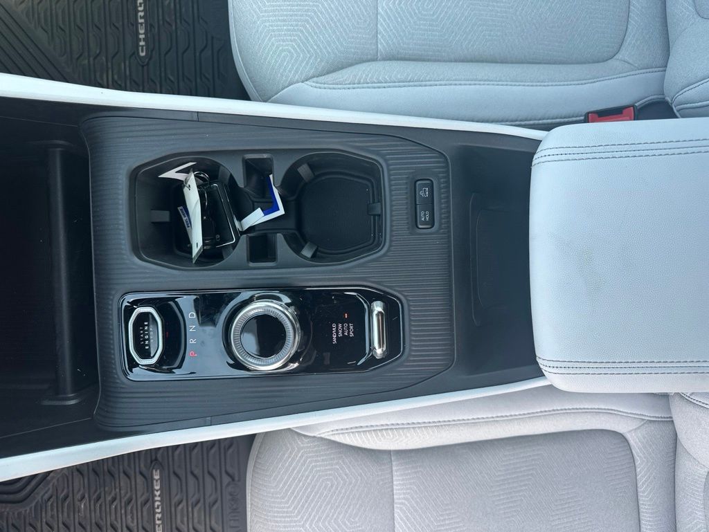 New 2026 Jeep Cherokee SUV
