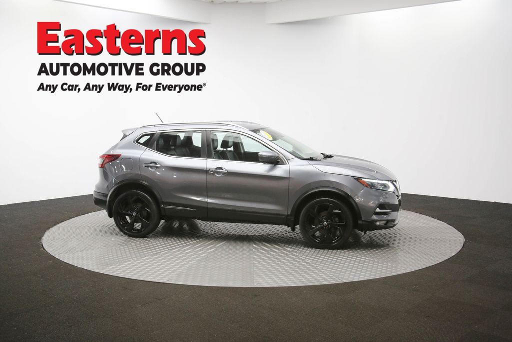 Used 2020 Gray Nissan SL image 49