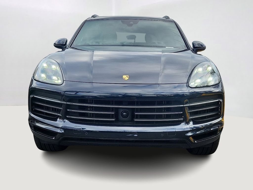 Thumbnail: 2022 Porsche Cayenne - 2