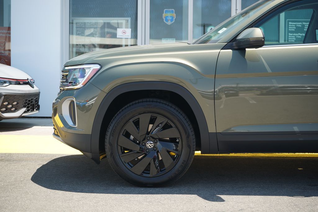 Thumbnail: 2026 Volkswagen Atlas - 2