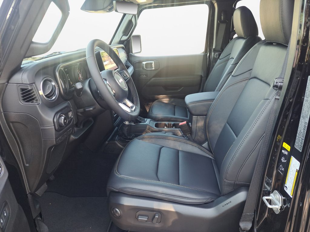 New Car 2025 Jeep Wrangler  Sahara For Sale In Austin, Texas