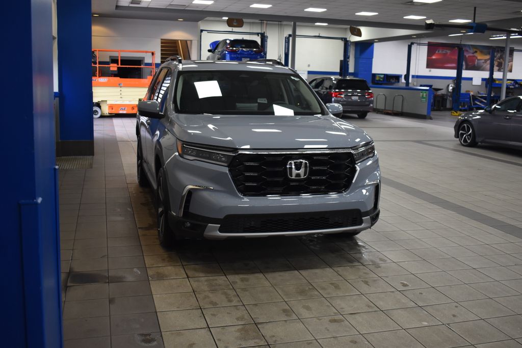 Thumbnail: 2025 Honda Pilot - 3