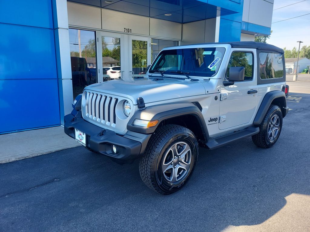 Silver Zynith Clearcoat 2023 Jeep Wrangler SUV / Crossover Four-Wheel Drive 8-Speed Automatic
