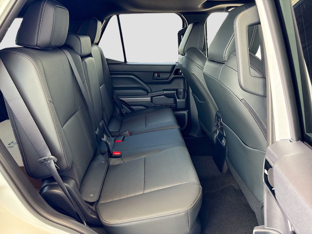 Thumbnail: 2026 Toyota 4Runner - 22