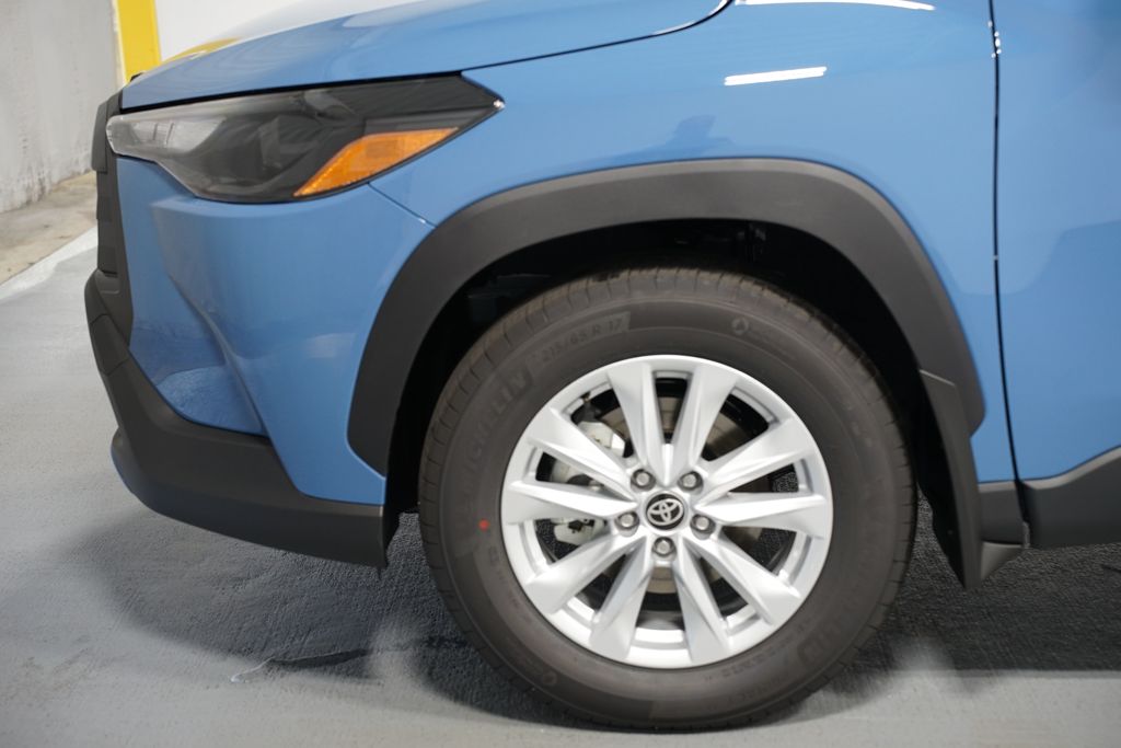 Thumbnail: 2026 Toyota Corolla Cross - 5