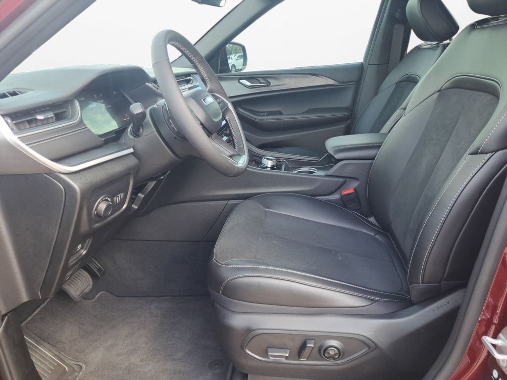 New Car 2025 Jeep Grand Cherokee L  Altitude X For Sale Under $40,000 In Austin, Texas