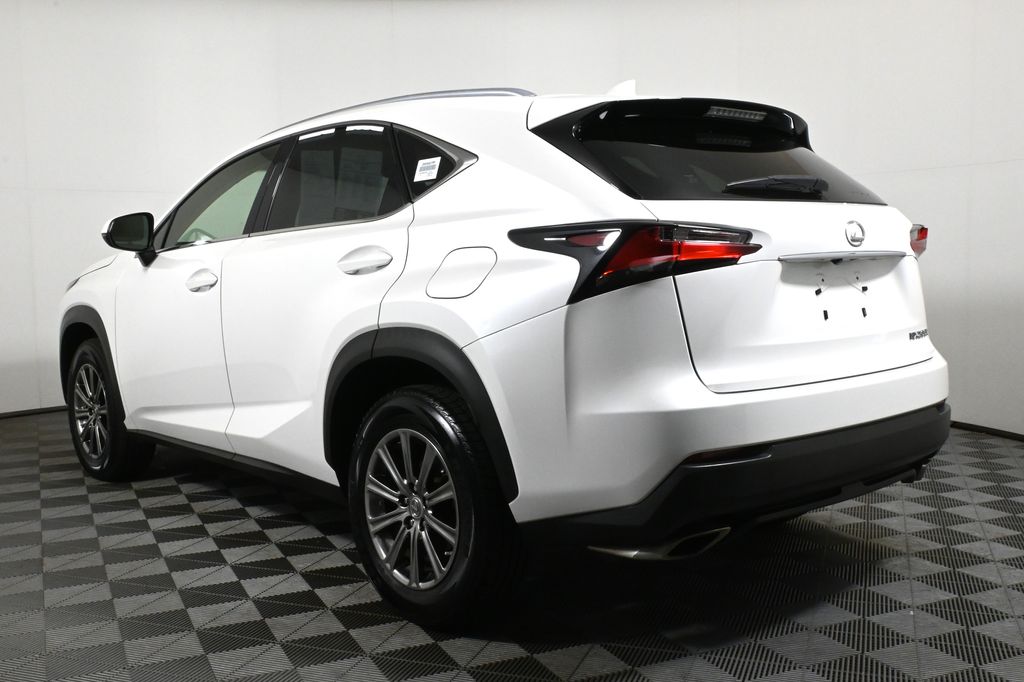 2017 Lexus NX 200t 5