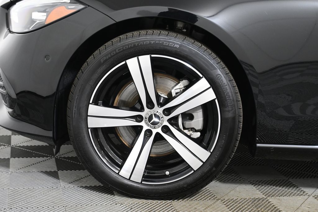 Thumbnail: 2025 Mercedes-Benz C-Class - 11