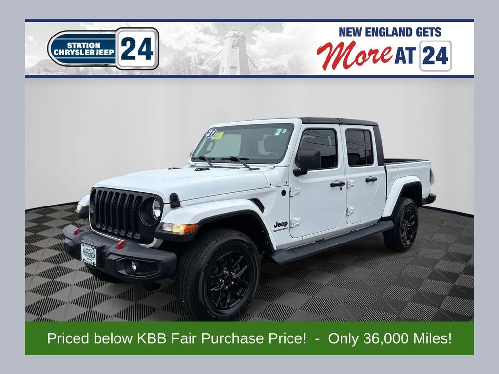 2021 Jeep Gladiator Sport Crew Cab 4WD