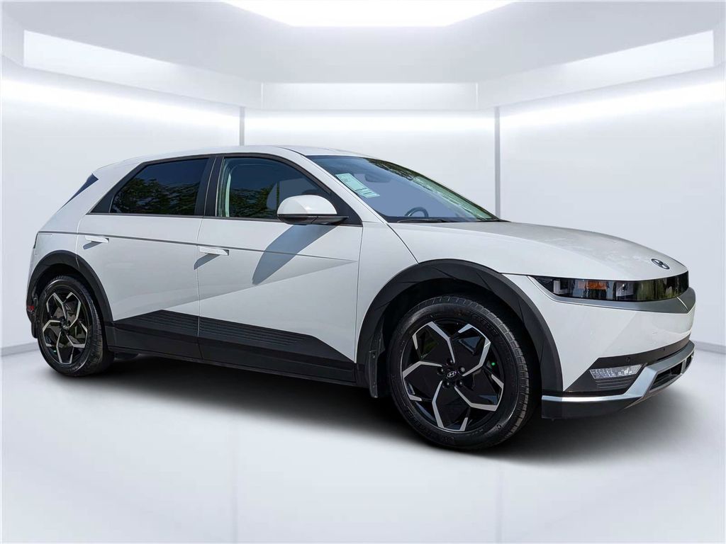 2024 Hyundai IONIQ 5 SEL