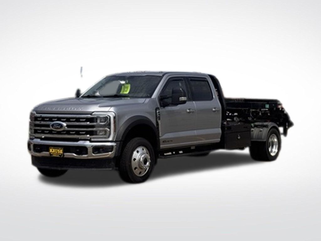2024 Ford F-450 Chassis LARIAT
