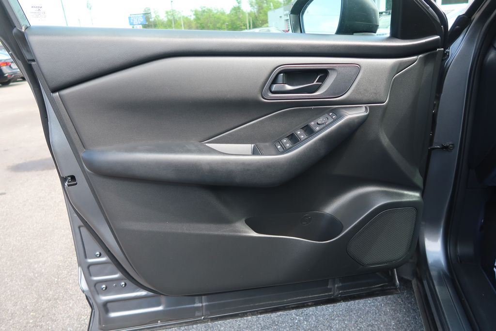2024 Nissan Rogue S FWD