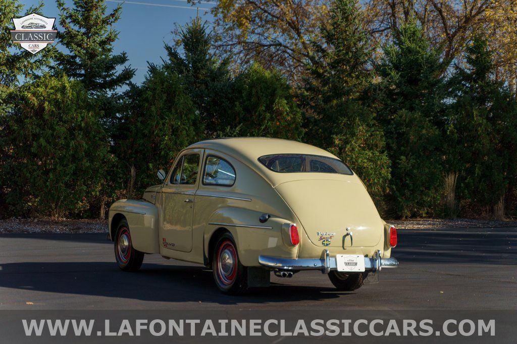 1958 Volvo 2dr Sedan 152