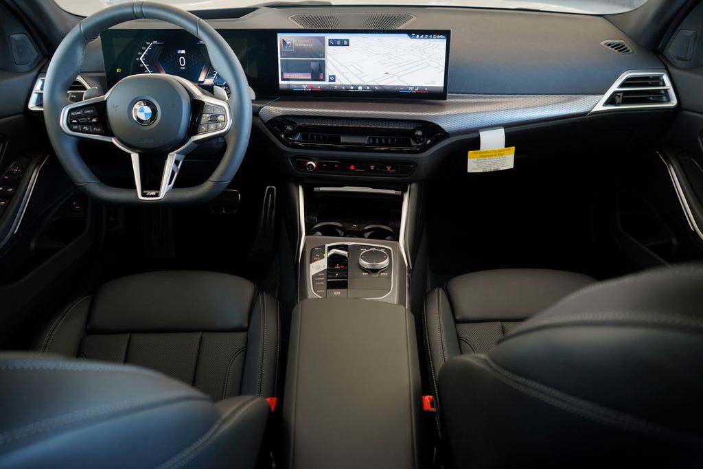 Thumbnail: 2026 BMW 3 Series - 14