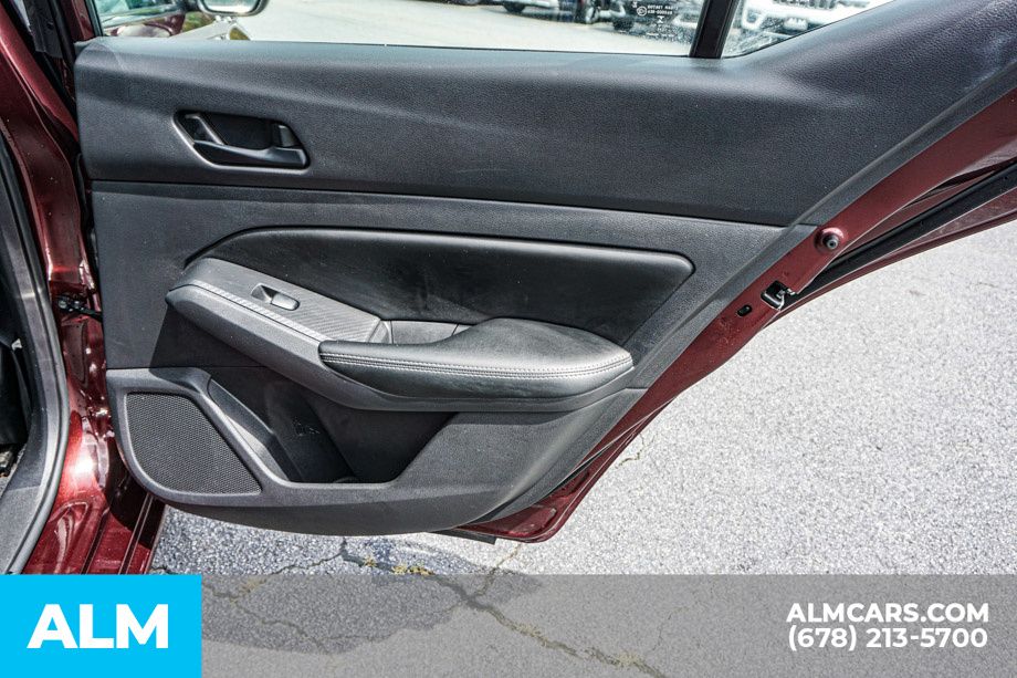 Used 2025 Red Nissan 2.5 SV image 51