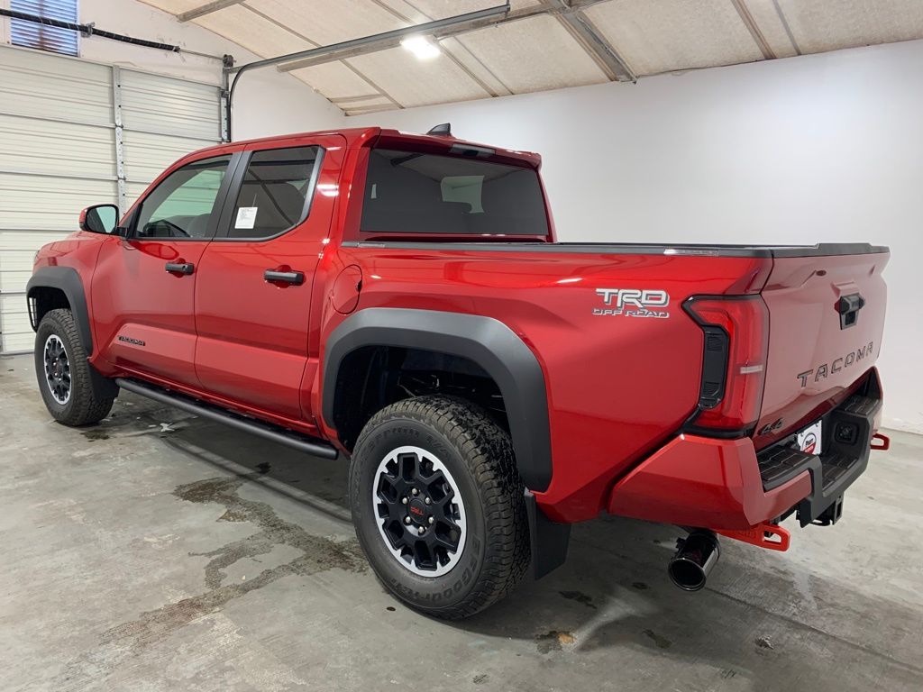 2024 Toyota Tacoma TRD Off-Road 2