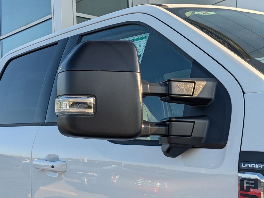 2025 Ford F-250 Super Duty Lariat