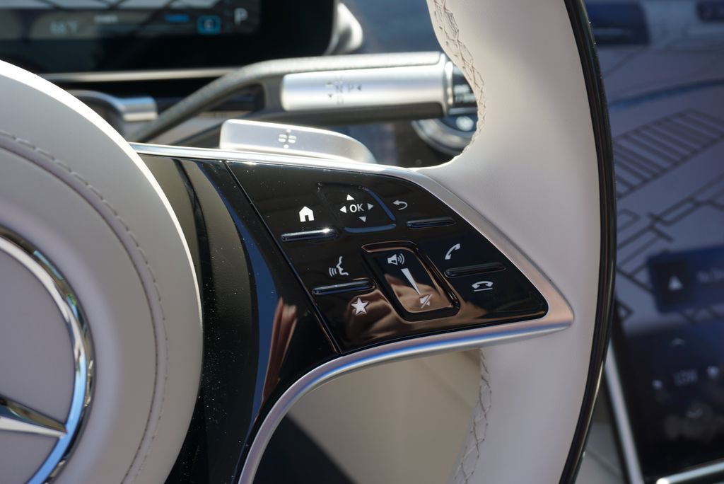 Thumbnail: 2024 Mercedes-Benz S-Class - 30