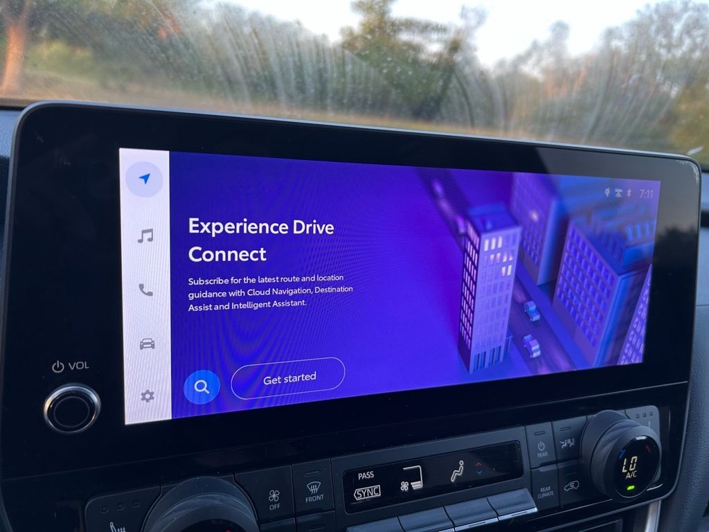 2024 Toyota Grand Highlander XLE 24
