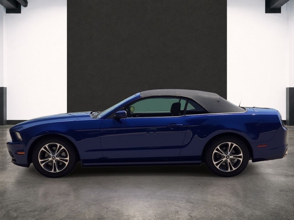 Used 2014 Ford Mustang V6 Premium For Sale in Farmington, AR