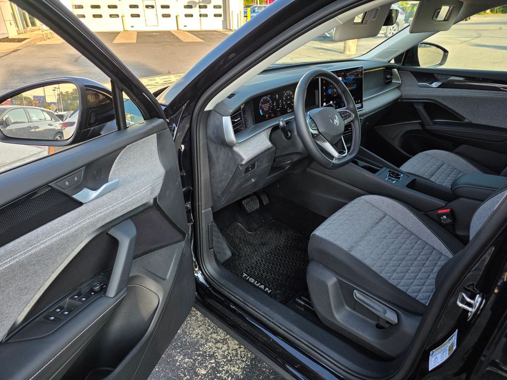 2026 Volkswagen Tiguan 2.0T S - 10