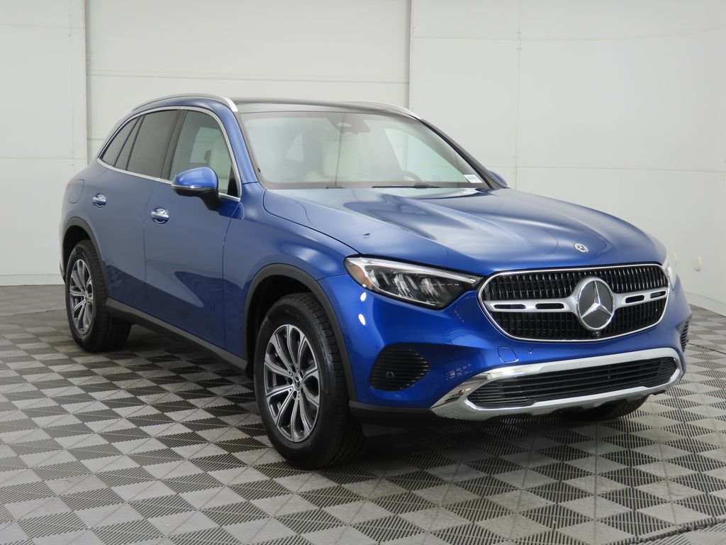 Thumbnail: 2026 Mercedes-Benz GLC - 3