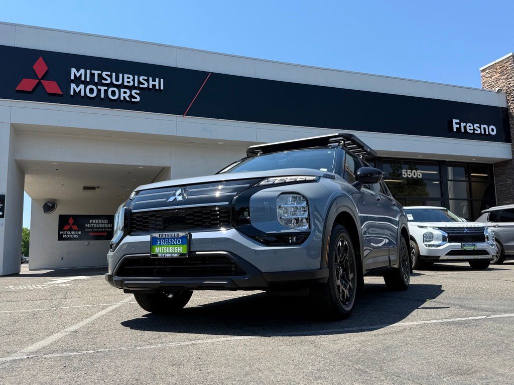 2026 Mitsubishi Outlander 