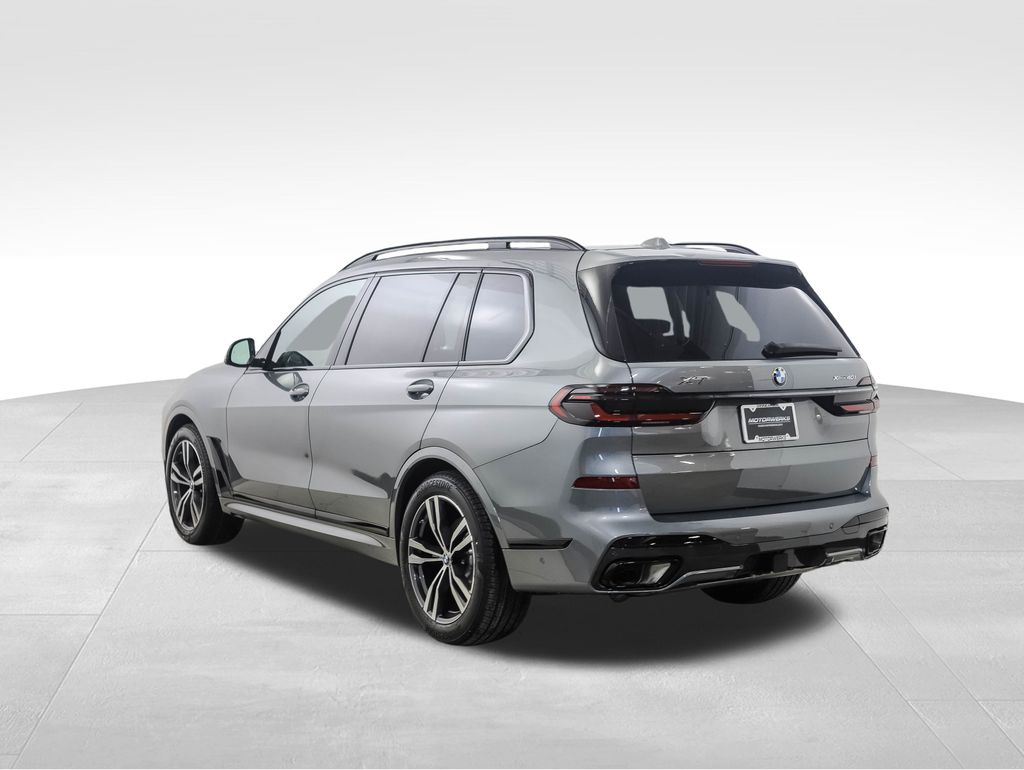 2025 BMW X7 xDrive40i 3