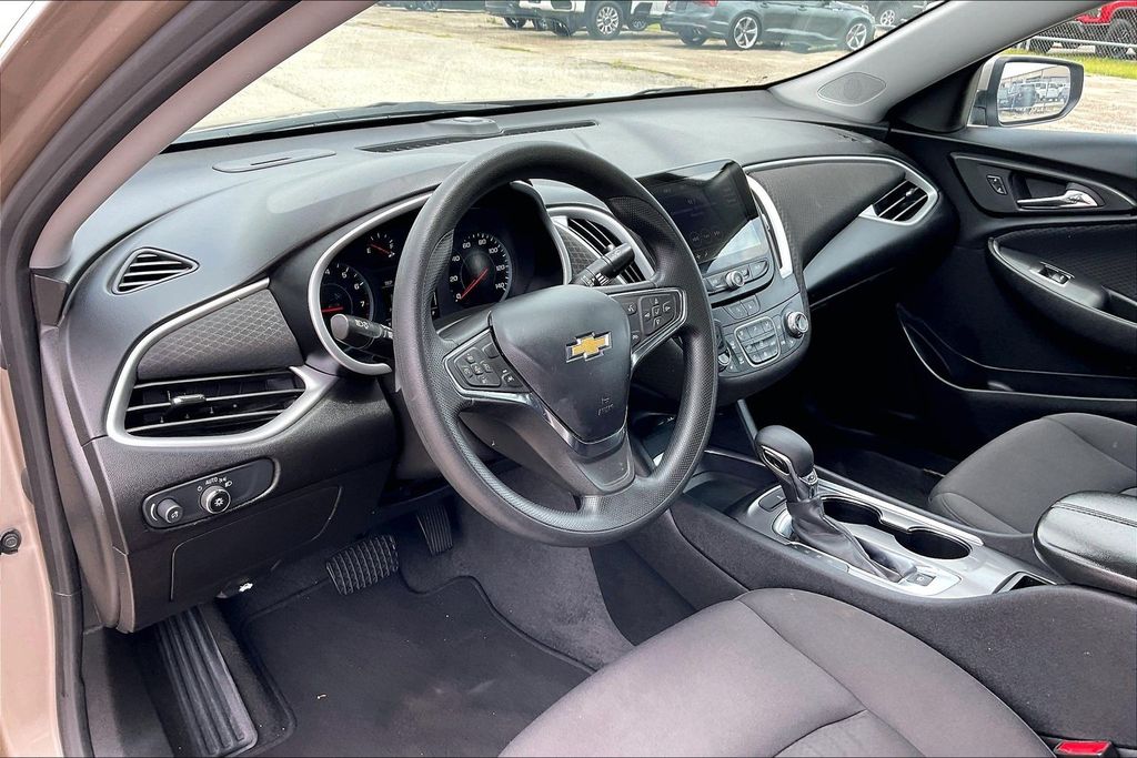 Used 2023 Chevrolet Malibu LT 4D Sedan