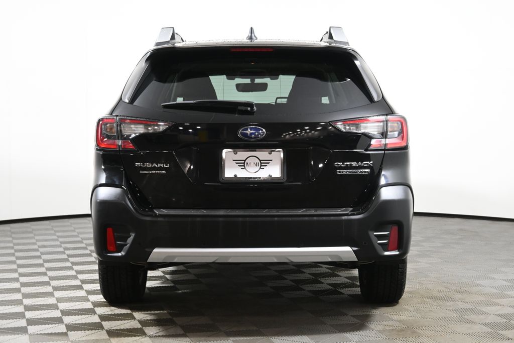2022 Subaru Outback Touring 5