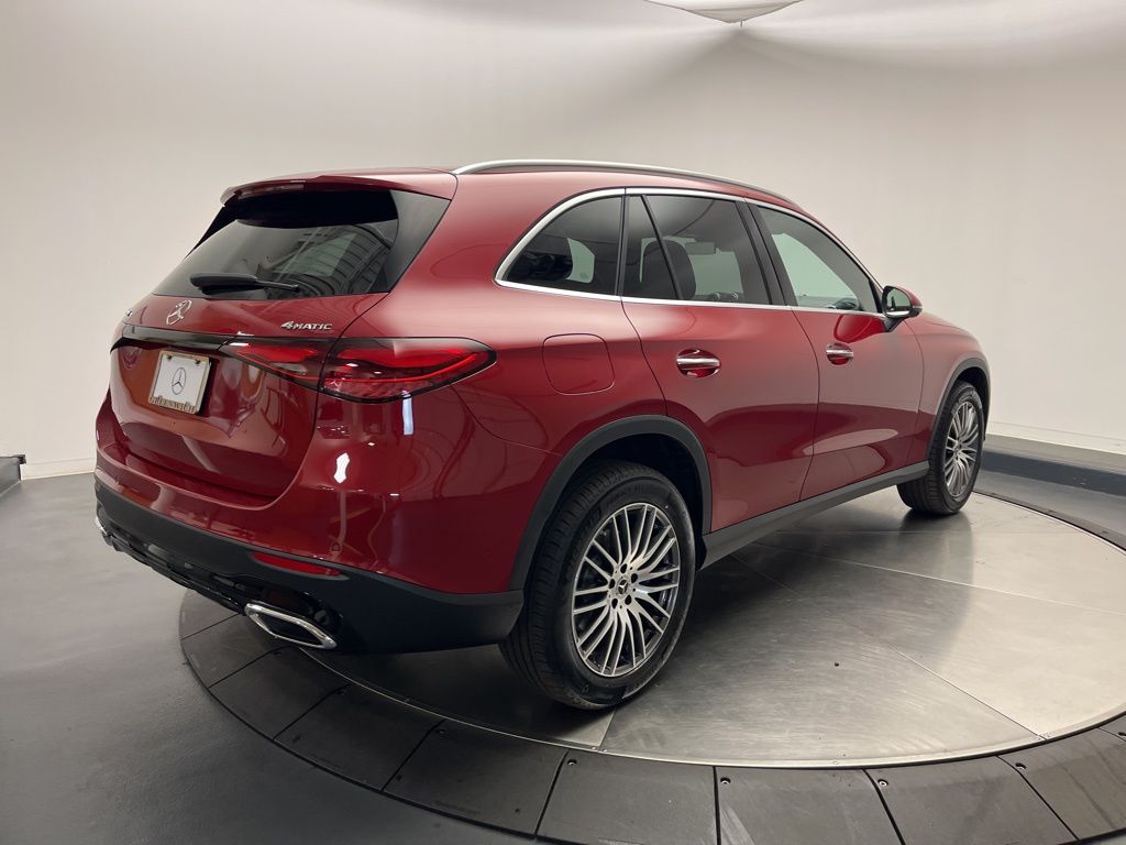 Thumbnail: 2026 Mercedes-Benz GLC - 7