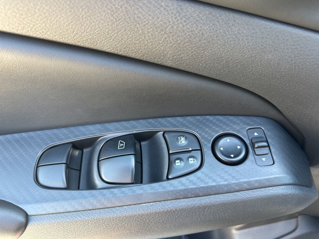 2024 Super Black Clearcoat Nissan Altima 2.5 S FWD Sedan