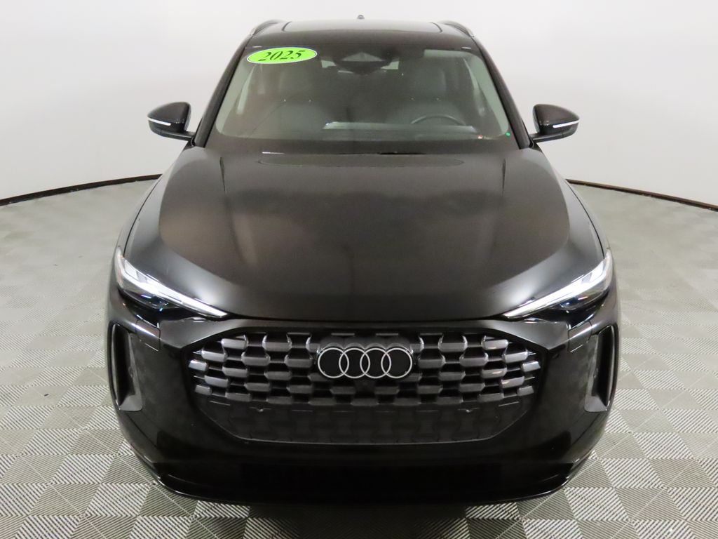 Thumbnail: 2025 Audi Q5 - 8