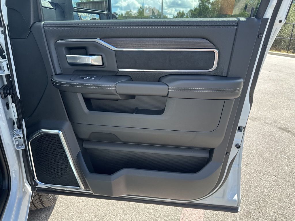 New Car 2025 Ram 2500  Laramie For Sale Under $80,000 In Austin, Texas