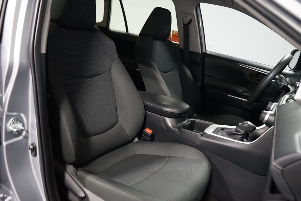 Thumbnail: 2024 Toyota RAV4 - 26