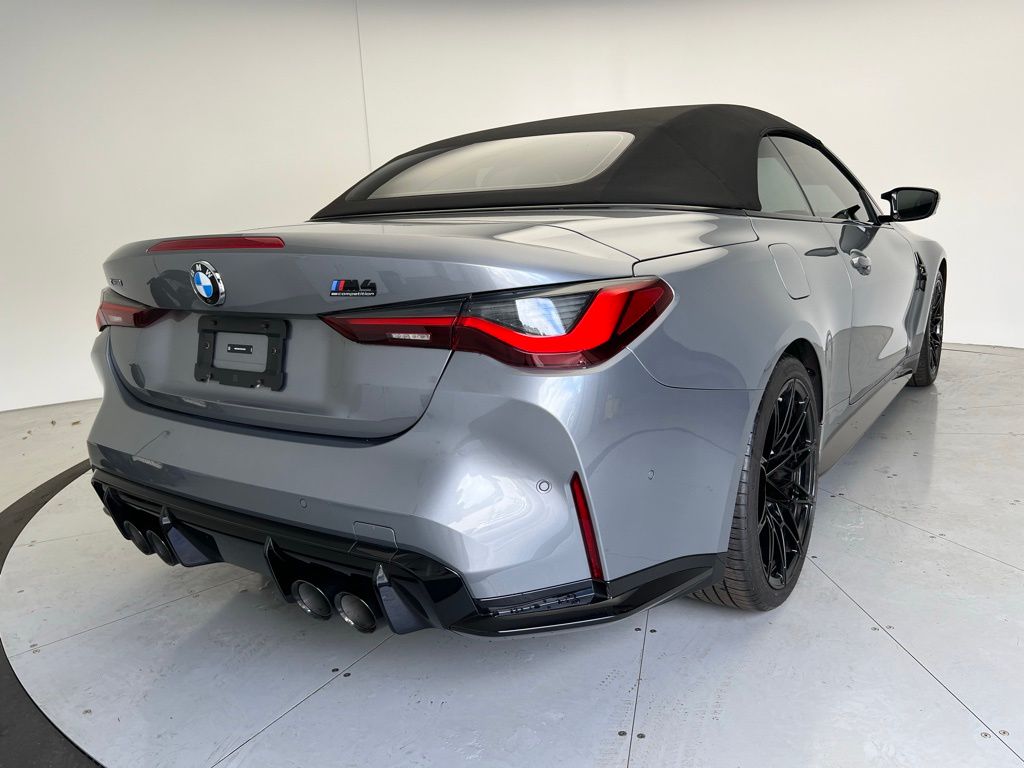 2024 BMW M4 Competition 8
