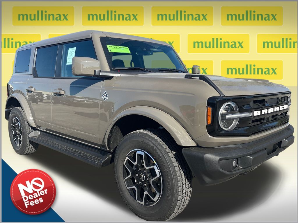 2025 Ford Bronco 4-Door Outer Banks's photo