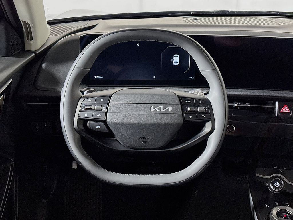 2025 Kia EV6 Light