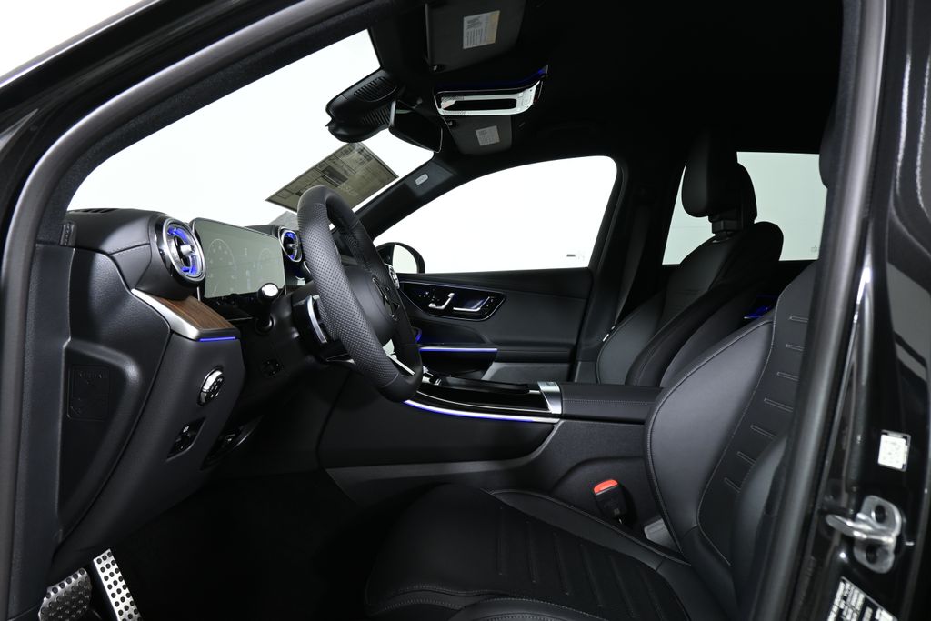 Thumbnail: 2026 Mercedes-Benz GLC - 3