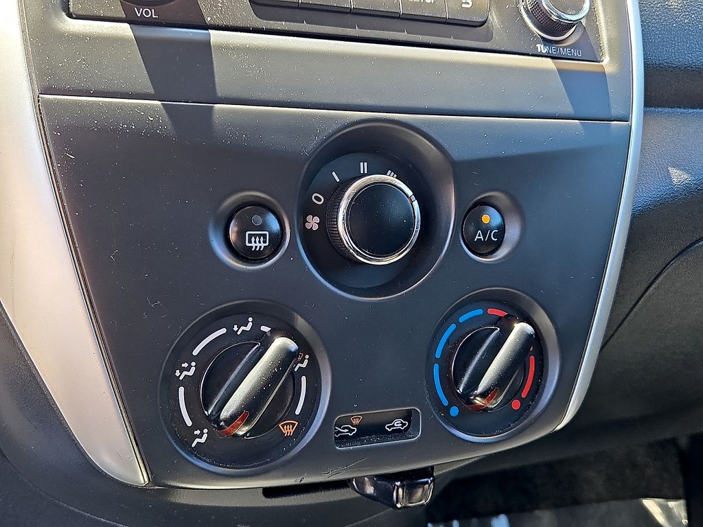 2018 Nissan Versa Sedan