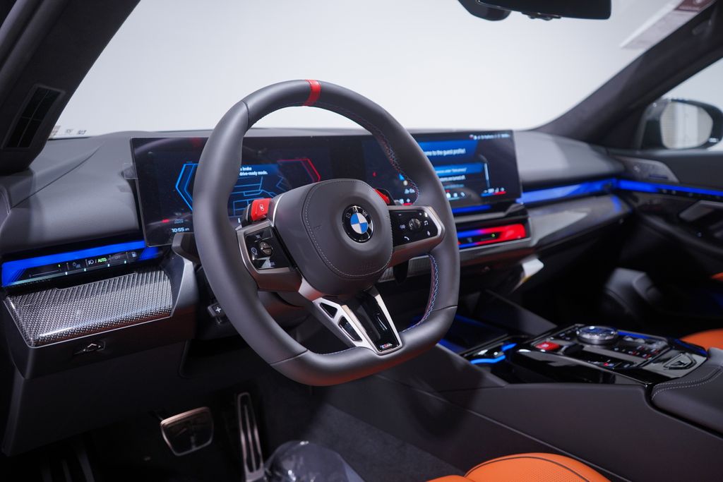 2025 BMW M5 Base 6