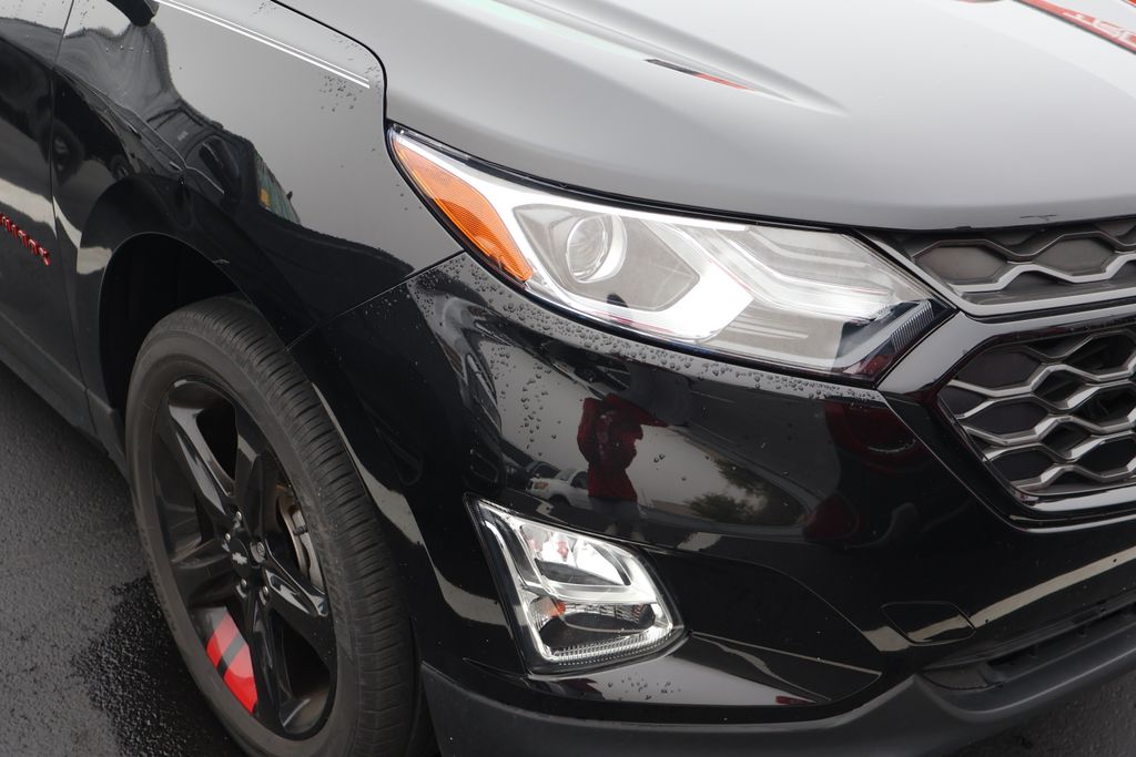 Thumbnail: 2021 Chevrolet Equinox - 4